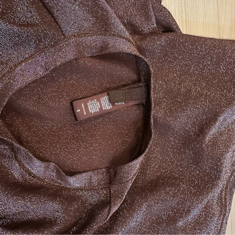 Skims Shimmer Cropped TShirt Top - Picture 5 of 6